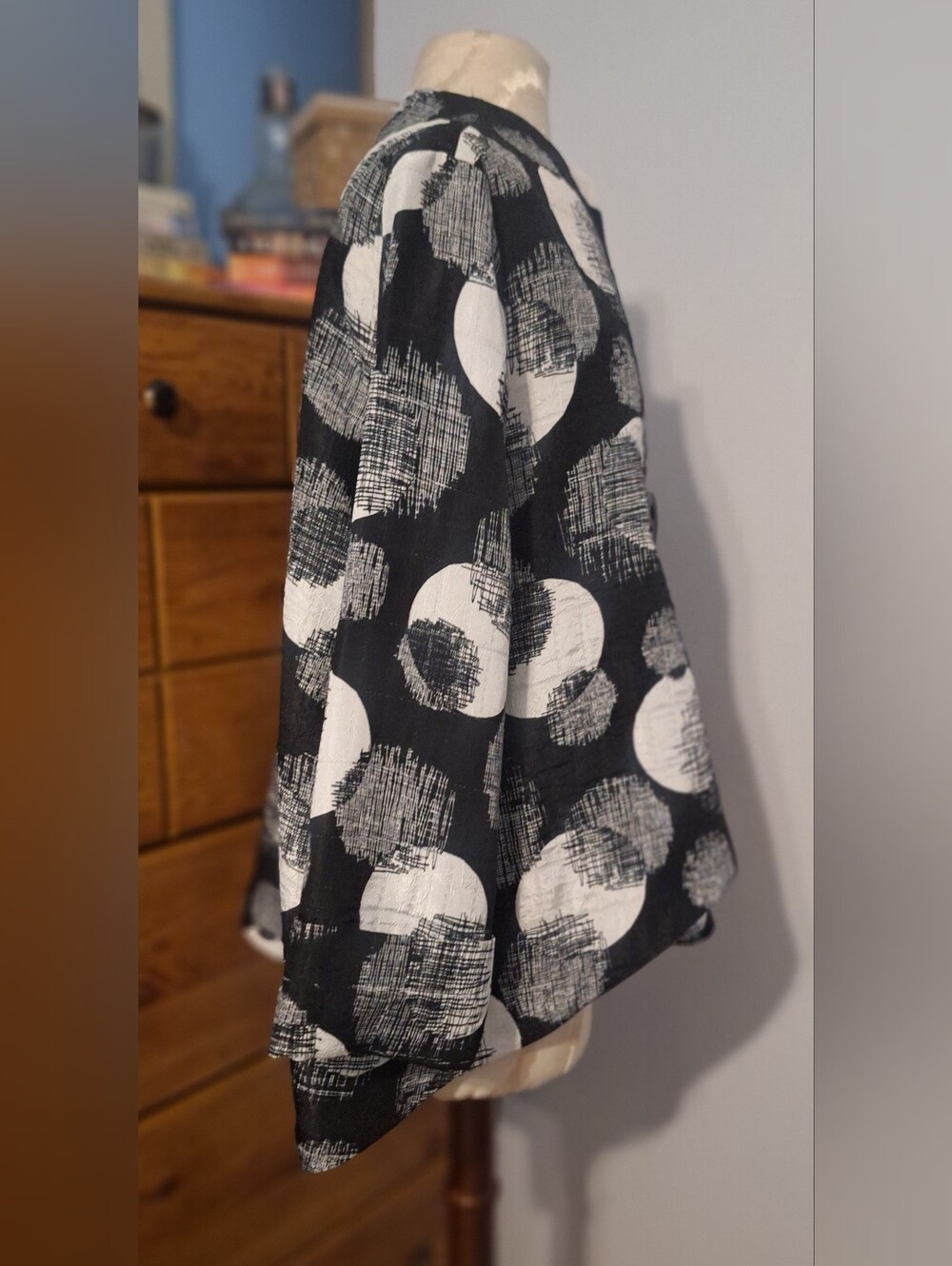 Joseph Ribkoff Asymmetrical Abstract Pattern Jacket - Picture 4 of 15